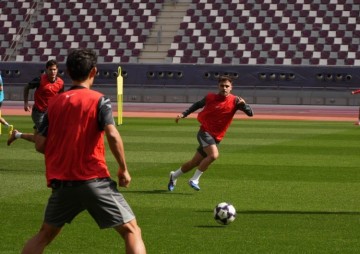 500万彩票网-海港队冬训已开展近一周，全队以体能储备和阵容磨合为核心任务