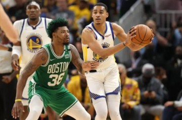 500万网彩票-勇士怎么变:库里开启抢七模式 防守对位也要调整?